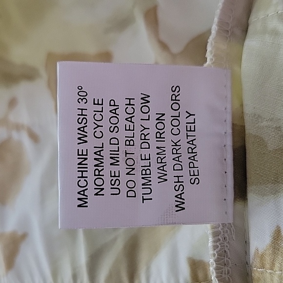 Eshakti Yellow Floral Short Sleeve Dress Size 16/XL - Picture 10 of 10